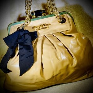 Simply Vera by Vera Wang - Giant Clutch